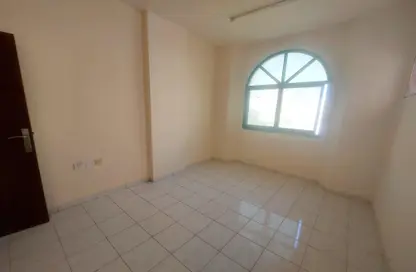 Apartment - 2 Bedrooms - 1 Bathroom for rent in Al Butina B - Al Butina - Sharjah