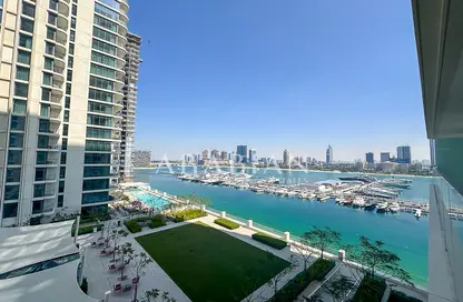 Apartment - 1 Bedroom - 1 Bathroom for sale in Marina Vista - EMAAR Beachfront - Dubai Harbour - Dubai