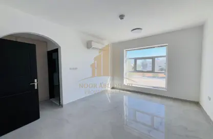 Apartment - 2 Bedrooms - 3 Bathrooms for rent in Al Khrais - Al Jimi - Al Ain