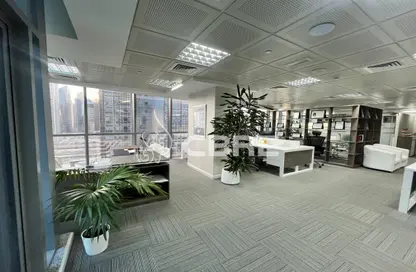 On mid floor | Furnished office | Open layout