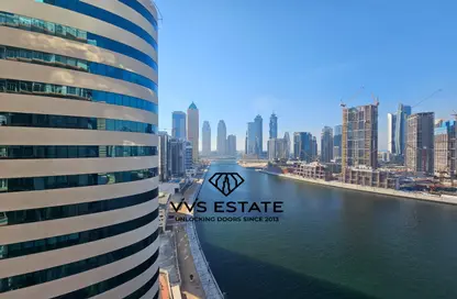 Apartment - 2 Bedrooms - 3 Bathrooms for sale in Millennium Binghatti Residences - Business Bay - Dubai