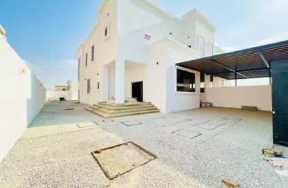 Villa - 4 Bedrooms - 6 Bathrooms for rent in Hoshi - Al Badie - Sharjah