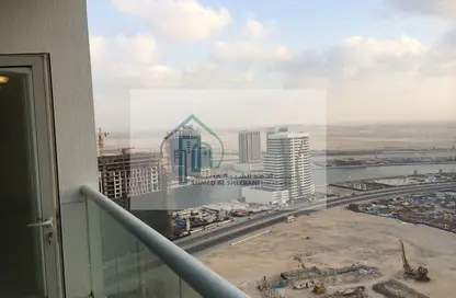 Apartment - 1 Bathroom for rent in Burj Al Nujoom - Downtown Dubai - Dubai