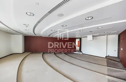 Office Space - Studio for rent in Building 53 - Dubai Healthcare City - Dubai