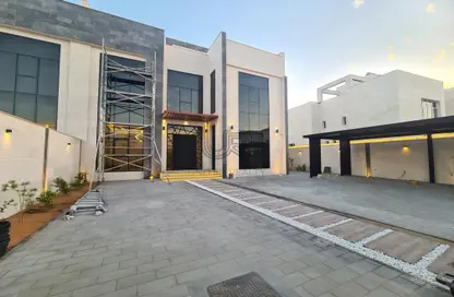 Villa - 5 Bedrooms - 6 Bathrooms for rent in Al Barsha South 2 - Al Barsha South - Al Barsha - Dubai