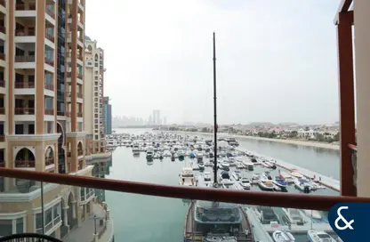 Apartment - 1 Bathroom for sale in Palm Views West - Palm Views - Palm Jumeirah - Dubai