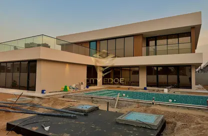 Villa - 5 Bedrooms - 7 Bathrooms for sale in Sharjah Garden City - Sharjah