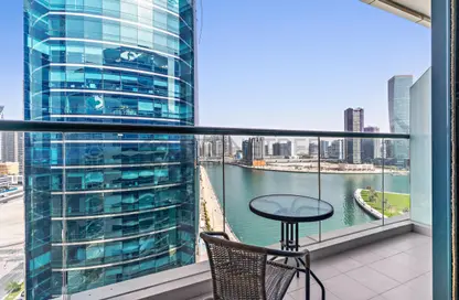 Apartment - Studio - 1 Bathroom for sale in Bay's Edge - Business Bay - Dubai