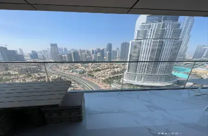 Apartment - 3 Bedrooms - 5 Bathrooms for rent in Boulevard Point - Downtown Dubai - Dubai