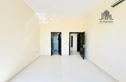 Apartment - 3 Bedrooms - 4 Bathrooms for rent in Al Ameriya - Al Jimi - Al Ain