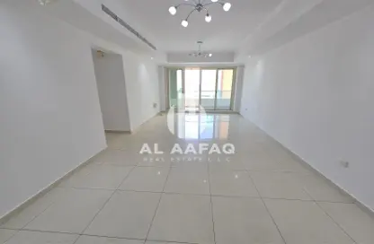 Apartment - 2 Bedrooms - 3 Bathrooms for rent in Al Majaz 1 - Al Majaz - Sharjah