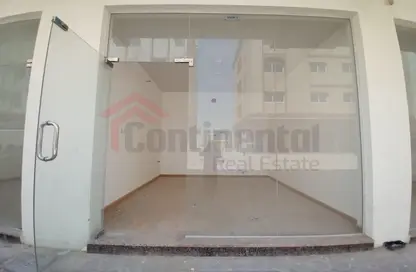 Shop - Studio for rent in Muwaileh Commercial - Sharjah