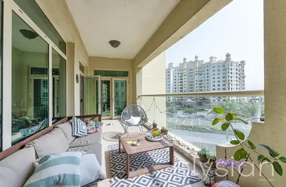 Apartment - 3 Bedrooms - 4 Bathrooms for sale in Al Tamr - Shoreline Apartments - Palm Jumeirah - Dubai
