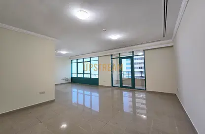 Apartment - 2 Bedrooms - 2 Bathrooms for rent in Marina Crown - Dubai Marina - Dubai