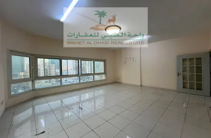 Apartment - 2 Bedrooms - 3 Bathrooms for rent in Al Majaz 1 - Al Majaz - Sharjah