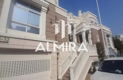 Villa - 4 Bedrooms - 5 Bathrooms for rent in Al Forsan Village - Khalifa City - Abu Dhabi