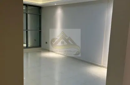 Apartment - 3 Bedrooms - 4 Bathrooms for sale in Gulfa Towers - Al Rashidiya 1 - Al Rashidiya - Ajman