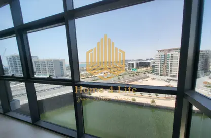 Apartment - 1 Bedroom - 2 Bathrooms for sale in The View - Al Raha Beach - Abu Dhabi