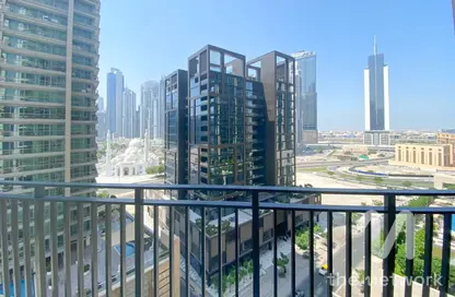 Apartment - 1 Bedroom - 2 Bathrooms for rent in Boulevard Crescent Tower 1 - BLVD Crescent - Downtown Dubai - Dubai