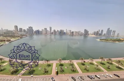 Apartment - 4 Bedrooms - 5 Bathrooms for rent in Lake Tower - Al Majaz 1 - Al Majaz - Sharjah