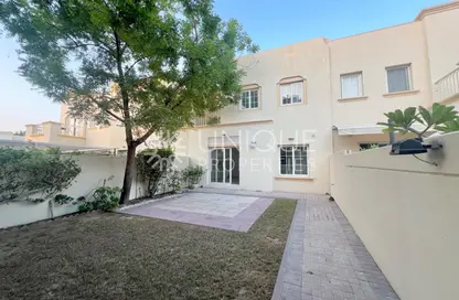 Villa - 2 Bedrooms - 3 Bathrooms for rent in Springs 12 - The Springs - Dubai