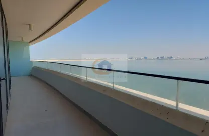 Apartment - 2 Bedrooms - 3 Bathrooms for rent in Al Sail Tower - Al Dana - Al Raha Beach - Abu Dhabi