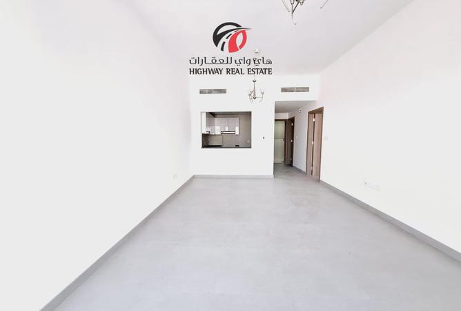 Apartment - 1 Bedroom - 2 Bathrooms for rent in Al Warsan 4 - Al Warsan - Dubai