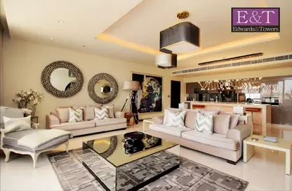 Apartment - 3 Bedrooms - 3 Bathrooms for sale in Ruby - Tiara Residences - Palm Jumeirah - Dubai