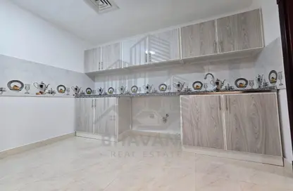 Apartment - 1 Bedroom - 1 Bathroom for rent in Khalifa City A Villas - Khalifa City A - Khalifa City - Abu Dhabi