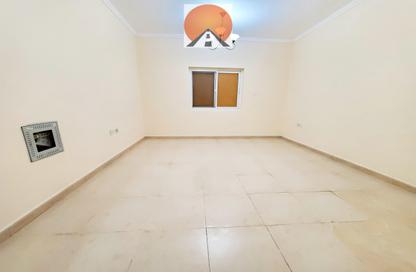 Apartment - 1 Bathroom for rent in Muwailih Building - Muwaileh - Sharjah