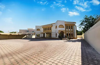 Villa - 6 Bedrooms - 6 Bathrooms for rent in Umm Suqeim 2 Villas - Umm Suqeim 2 - Umm Suqeim - Dubai