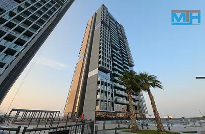 Apartment - 2 Bedrooms - 2 Bathrooms for sale in BLOOM TOWERS A - Bloom Towers - Jumeirah Village Circle - Dubai