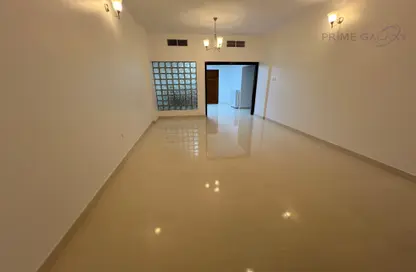 Apartment - 2 Bedrooms - 2 Bathrooms for rent in White Swan Building - Sheikh Zayed Road - Dubai