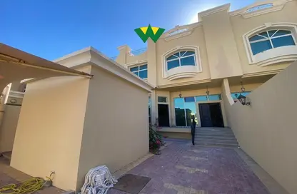 Villa - 5 Bedrooms for rent in Mohamed Bin Zayed City Villas - Mohamed Bin Zayed City - Abu Dhabi