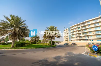 Apartment - 2 Bedrooms - 2 Bathrooms for sale in Tower 12 - Al Reef Downtown - Al Reef - Abu Dhabi