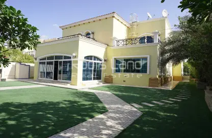 Villa - 5 Bedrooms - 4 Bathrooms for rent in Legacy - Jumeirah Park - Dubai