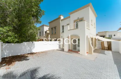 Villa - 2 Bedrooms - 3 Bathrooms for sale in Springs 11 - The Springs - Dubai