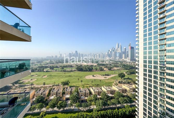 Apartment - 2 Bedrooms - 3 Bathrooms for sale in The Links West Tower - The Links - The Views - Dubai