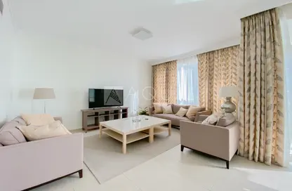 Apartment - 2 Bedrooms - 3 Bathrooms for rent in Al Bateen Residences - Jumeirah Beach Residence - Dubai