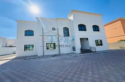 Villa - 5 Bedrooms - 7+ Bathrooms for rent in Al Foah - Al Ain