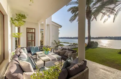 Villa - 6 Bedrooms - 7+ Bathrooms for rent in Signature Villas Frond M - Signature Villas - Palm Jumeirah - Dubai