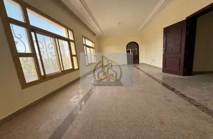 Apartment - 4 Bedrooms - 4 Bathrooms for rent in Muroor Area - Abu Dhabi