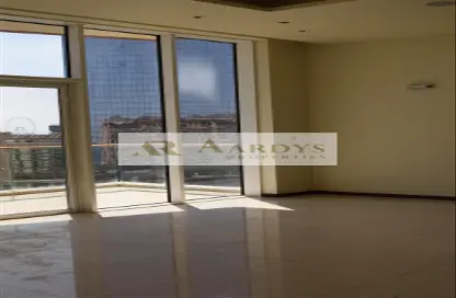 Apartment - 3 Bedrooms - 4 Bathrooms for rent in Tiara Residences - Palm Jumeirah - Dubai