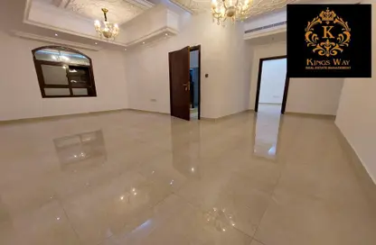 Apartment - 3 Bedrooms - 4 Bathrooms for rent in Shakhbout City - Abu Dhabi