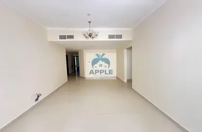 Apartment - 1 Bedroom - 1 Bathroom for rent in The Square 1 - Muwaileh Commercial - Sharjah