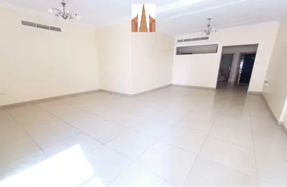 Apartment - 2 Bedrooms - 3 Bathrooms for rent in Street 20 - Al Nahda - Sharjah