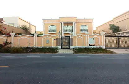 Villa - 5 Bedrooms - 6 Bathrooms for rent in Al Barsha South 1 - Al Barsha South - Al Barsha - Dubai