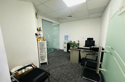 Office Space - Studio - 4 Bathrooms for rent in Iridium - Al Barsha 1 - Al Barsha - Dubai