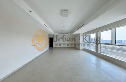 Apartment - 3 Bedrooms - 4 Bathrooms for rent in Jam Tower - Downtown Dubai - Dubai