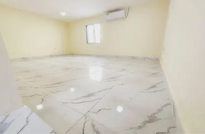 Villa - 1 Bathroom for rent in Falaj Hazzaa - Al Ain